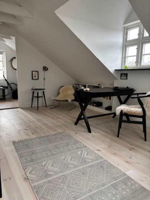 Charming - 5 Min From C Lägenhet Århus